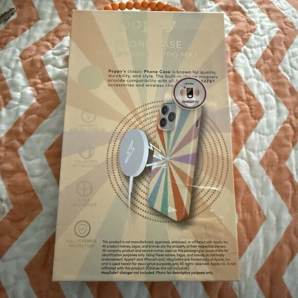 XO Poppy iPhone Case 14 Pro Max Retro Magsafe Compatible New - Picture 4 of 4